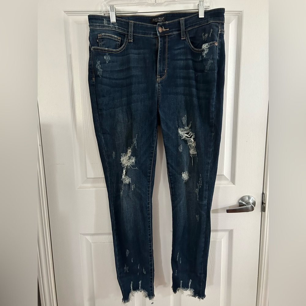 Judy Blue Mid Rise Skinny Jeans Destroyed Hem - Shark Bite